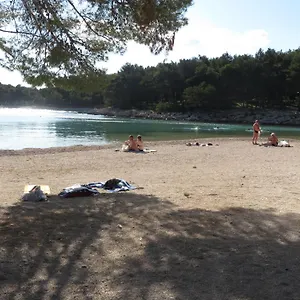 Apartament Karaba